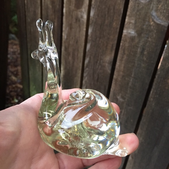 Clear Art Glass Snail Figurine Paperweight - Picture 5 of 16